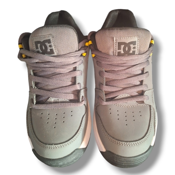 Men's DC Shoes - Picture 2 of 6